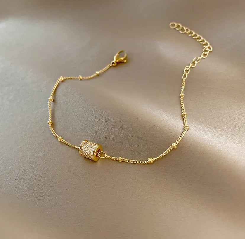 Dainty jewelry/ dainty bracelet/ cute bracelet/ gold bracelet