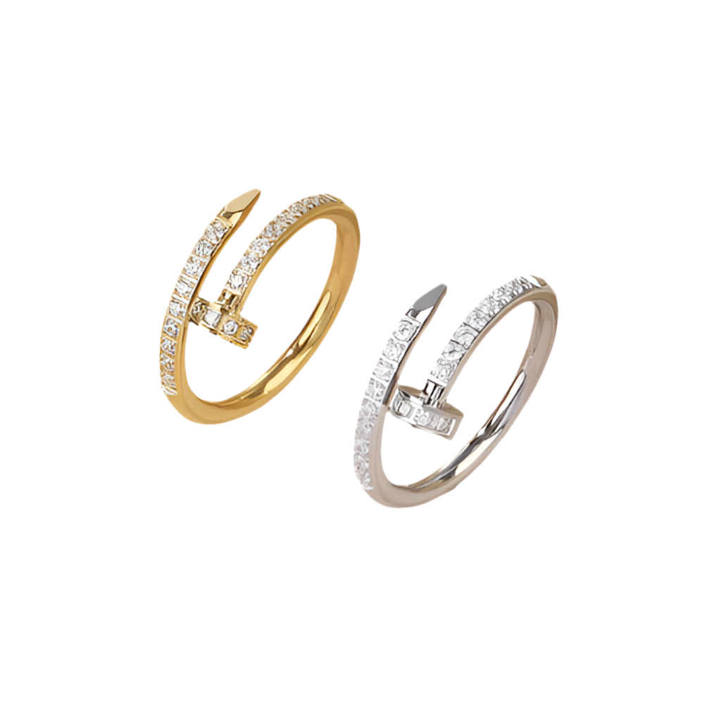 Timeless 14k silver wrap ring with silver diamonds—perfect for adding sophistication and style to any outfit.